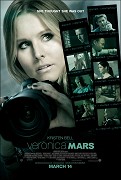 Stredoškolská detektívka Veronica Mars (Kristen Bell) je už minulosťou. Dnes žije Veronica v New Yorku, má priateľa a je z nej úspešná právnička. Všetko prekazí telefonát od jej bývalej lásky […]