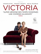 Victoria Spicková (Virginie Efira) je právnička, jejíž milostný život je pustý a prázdný. Na svatbě se znovu setká se starým kamarádem Vincentem (Melvil Poupaud) a narazí na břídila Sama (Vincent […]