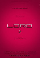 Neapolský solitér Paolo Sorrentino si v jízlivém pohledu na vládnoucí vrstvu novodobé Itálie nebere žádné servítky a Česká televize snímek premiérově uvádí v původní dvoudílné verzi. Spektak