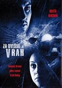 Jindy poklidné městečko Emeryville sužuje sériový vrah. Charakteristické pro něj je, že svým obětem vyřeže na hruď číslo 13 a tělo schová na jejich vlastním dvorku. Sara je mladá psychoterapeutka. [&hellip;]